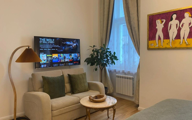 Prague center two minutes walk to Wenceslas Square