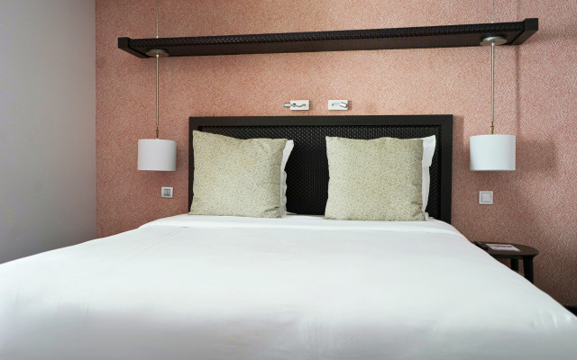 Hotel Elysees Regencia