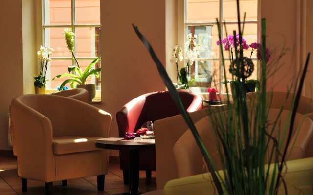 Hotel & Restaurant Müritzterrasse