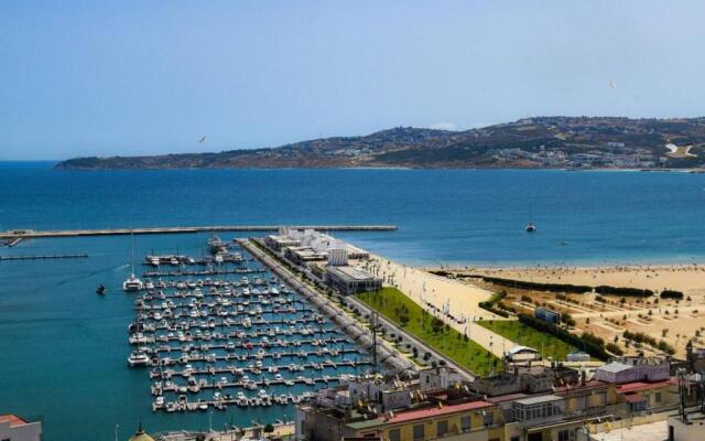 Sea view apartment