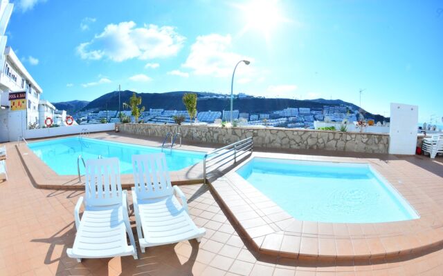 Puerto Bello Apartments