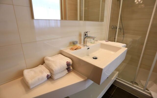 Scallop Rooms