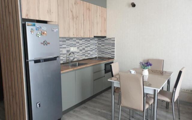 Lia's apartment in Orbi