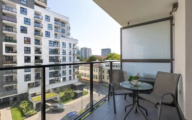 Apartment Skierniewicka 34 by Renters