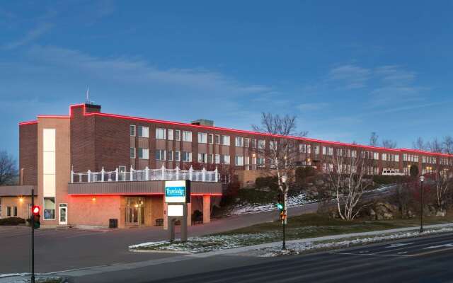 Travelodge by Wyndham Baie-Comeau