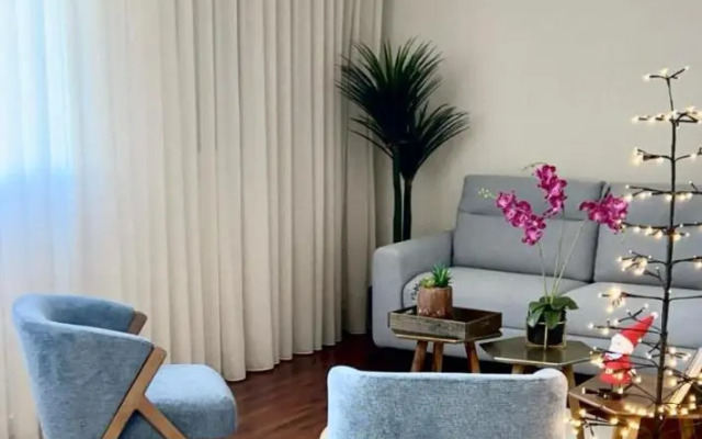 LE CARDINAL, appartement avec parking privé, gare, centre ville,