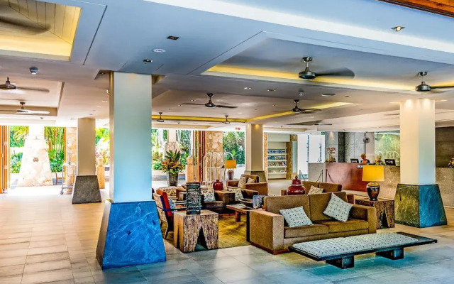 Luxury Apartment at Sea Temple Palm Cove 2 Bed 2 Bath