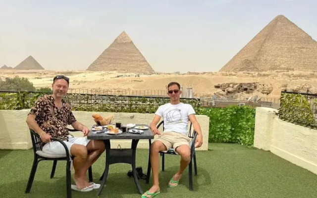 solima pyramids inn
