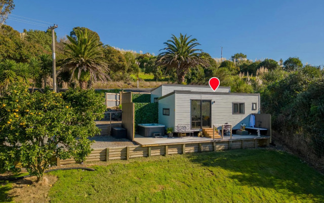 Coastal Cabin - Whangamata Holiday Unit