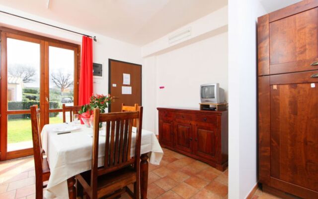 House Oak Pitigliano 31970