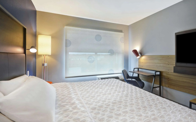 TRU By Hilton Winchester