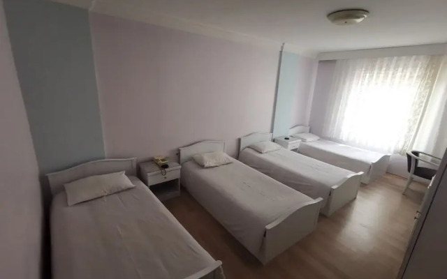 Saray Otel