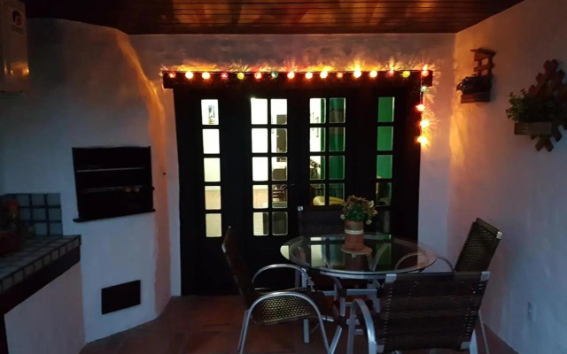 apartamento a 15 metros do mar de bombinhas