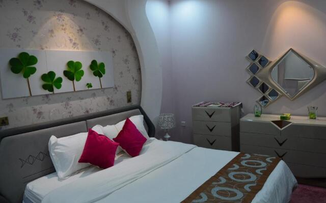 Bludan Suites 2