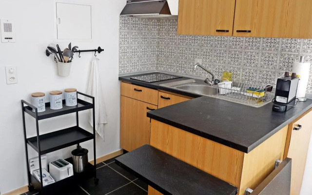 Helles & schickes Studio für 2 Pers, zentral C5