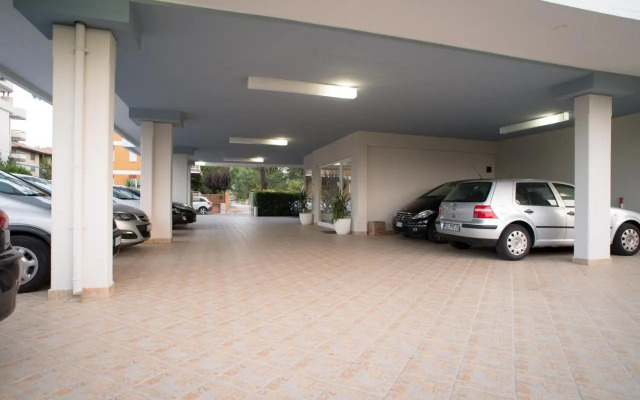 Residence Clipper