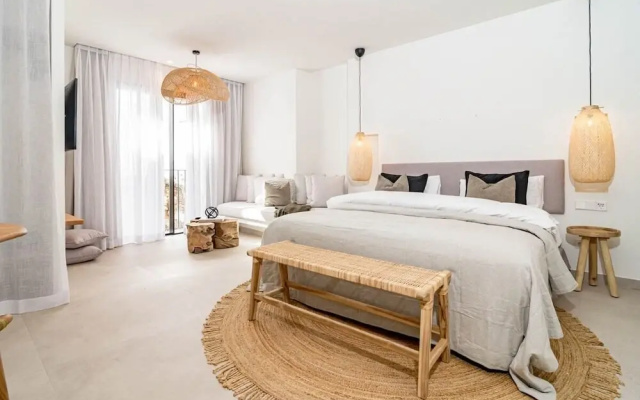 A6- Seaclub Suites by Roomservices