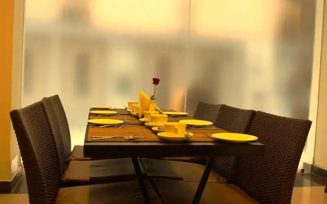 Tavisha Hotel