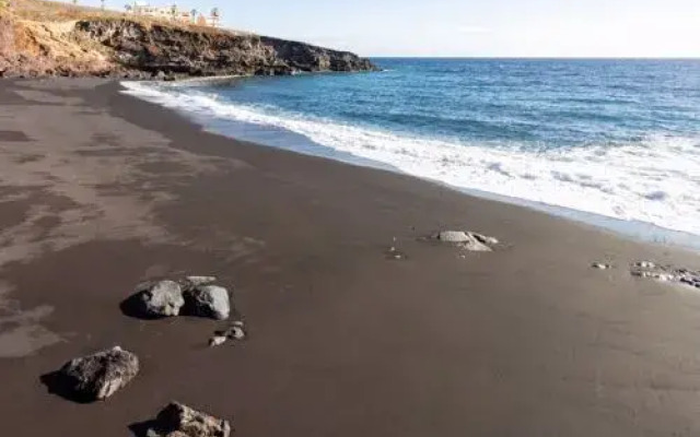 Sunny House El Roque