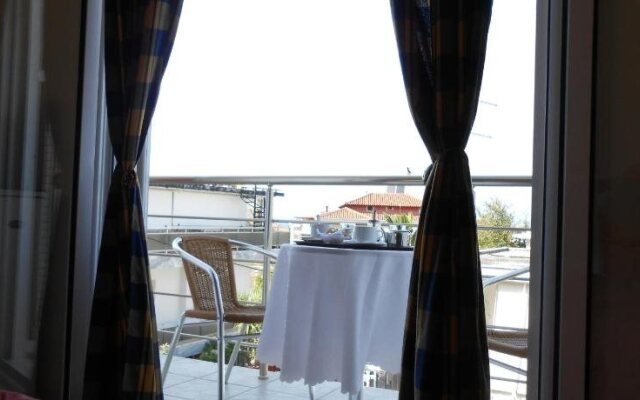 Hotel Neon Astron