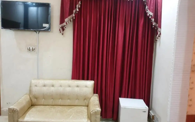Hotel Sareena Residence