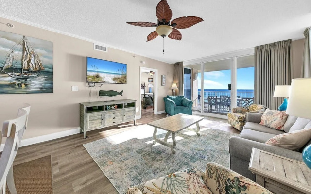 Majestic Beach Towers 1-301