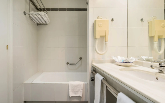 Hotel ILUNION Alcora Sevilla