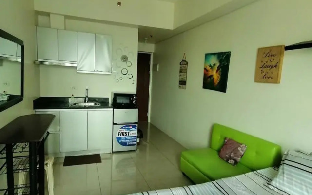 The Beacon Makati Staycation Suites