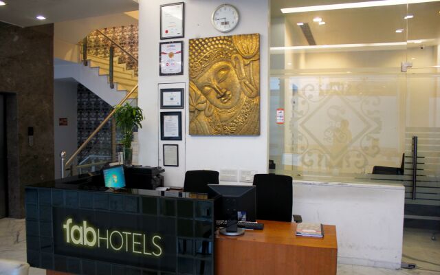 FabHotel Sage Saket