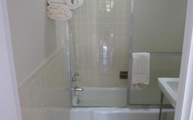 Red Carpet Inn Ilion