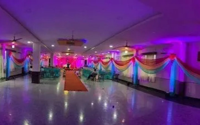 Hotel Kumkum Palace