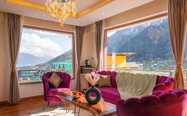 Moustache Manali