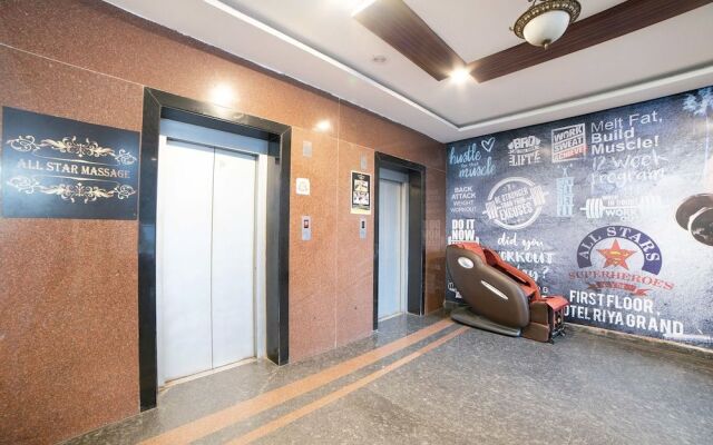Capital O 45597 Hotel Riya Grand