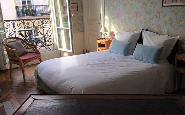 Bed and Breakfast Paris Arc de Triomphe