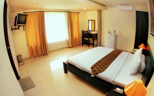 Puri Chorus Hotel