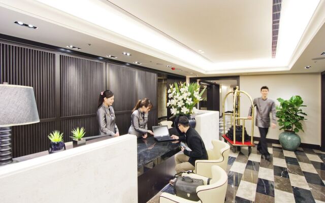 Taiwan Pavilion line 53