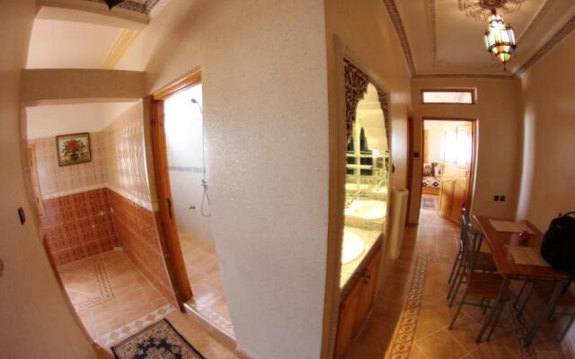 Tayafut Apartments & Terrace