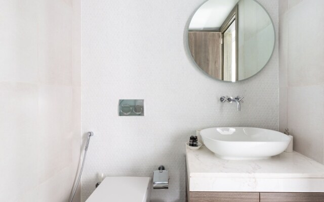 Posh & Spotless 1BR Apartment on Palm Jumeirah