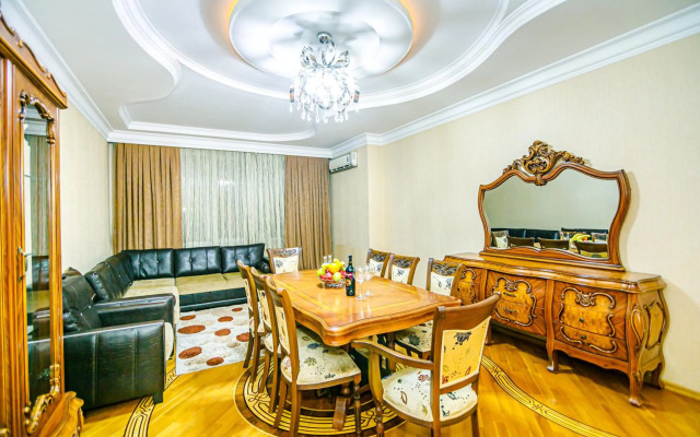 Nizami Apartment By Baku Housing