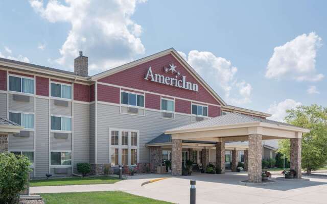 AmericInn by Wyndham Newton