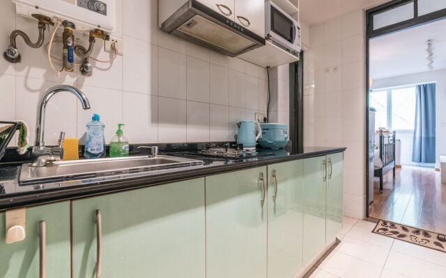 Cozy Apartment Best Location 125
