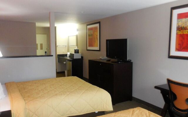 Briarwood Suites