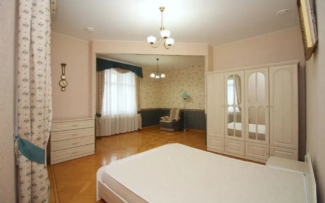 Апартаменты «Лакшми 4к Курская»