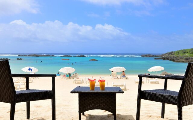 Hotel Breezebay Marina