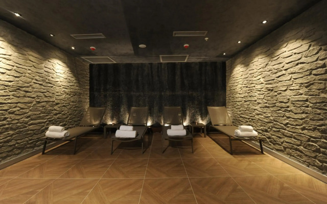 Le Petit Palace Hotel
