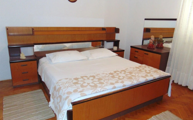 Apartments Frano