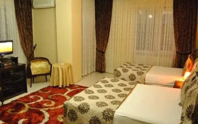 Paradise Caycuma Hotel