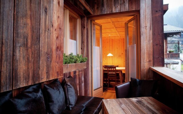 Spacious Apartment in Tyrol With Mountain View