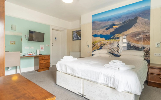 The Padarn Hotel