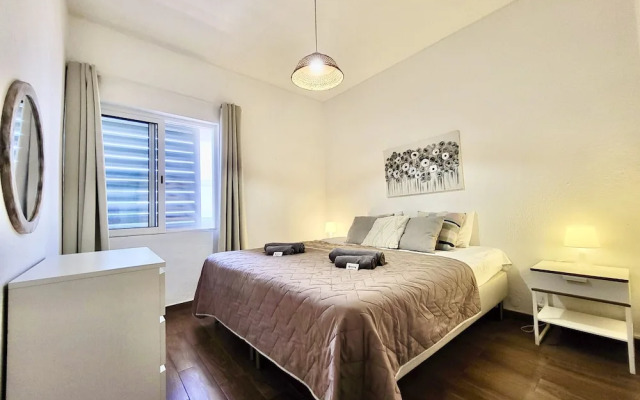 Vilamoura Central 4 With Pool by Homing